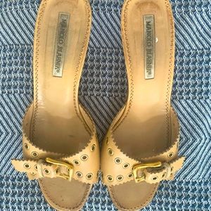 Manolo Blahnik sandals Size 39